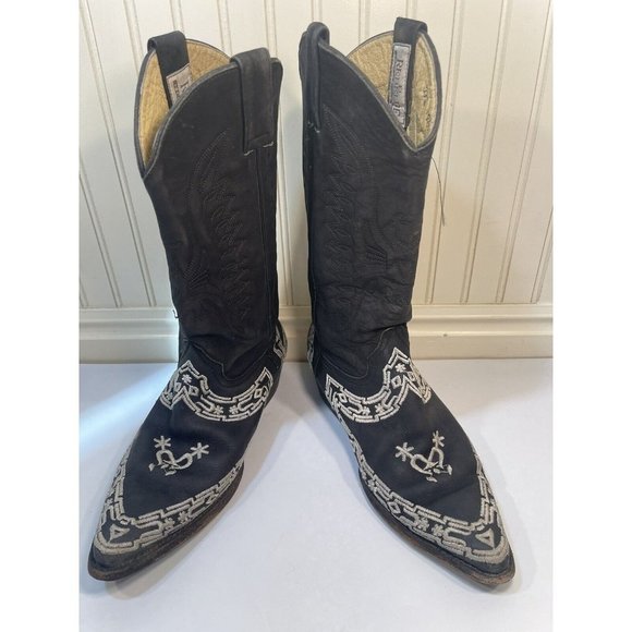 Black and White Western Boots main image 15